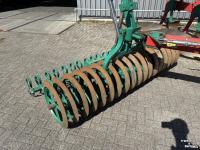 Ploughs Kverneland LB 85