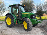 Tractor John Deere 5100R