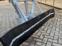 Rubber yard scraper Hemach 270