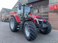 Tractor Massey Ferguson 5S.145 Dyna-6 Excusive tractoren.