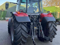 Tractor Massey Ferguson 5S.145 Dyna-6 Excusive tractoren.