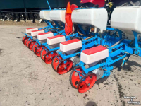 Vegetable- / Precision-seed drill Monosem 6 rijige Maiszaaimachine
