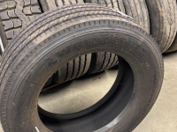 Wheels, Tyres, Rims & Dual spacers  Onbekend 295/60X22,5 BUITENBAND