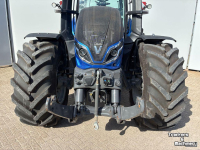 Tractor Valtra Q245