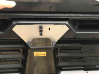 Diverse new spare-parts Lemken Saphir 9 / 10 300 Tankdeksel met schade