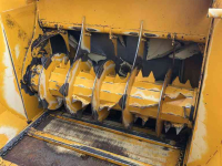 Straw spreader for boxes Lucas Lucas Stroblazer stroverdeler