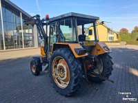 Tractor Renault 681-S + frontlader