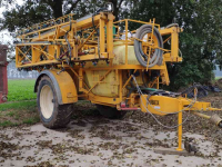 Fieldsprayer pull-type Dubex Mentor 4000ltr 40mtr