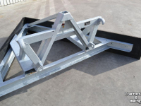 Rubber yard scraper Qmac V-SCHUIF 250 ACCORD +  EURO