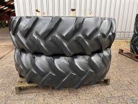 Wheels, Tyres, Rims & Dual spacers Good Year 16.9R38 5 ster dubbellucht
