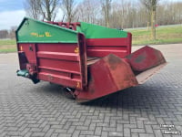 Silage-block distribution wagon Strautmann BVW blokkenwagen