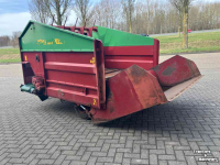 Silage-block distribution wagon Strautmann BVW blokkenwagen