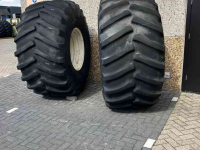 Wheels, Tyres, Rims & Dual spacers Firestone Set ALL TRACTION 23 Nok 40mm  900/60R32 compleet op Velg aansluiting 280/335/10gaats
