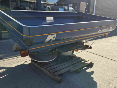 Fertilizer spreader Bogballe M2 BASE  Calibrator 2003 strooicomputer
