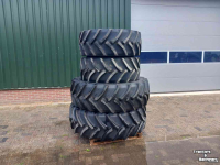 Wheels, Tyres, Rims & Dual spacers Mitas wielenset 540/65/38 en 480/65/24 op fendt velgen