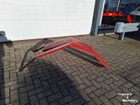 Diverse used spare-parts Massey Ferguson SPATBORDEN MF 3000-SERIE