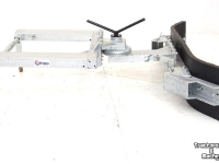 Rubber yard scraper Qmac 240 MECH SCHUIN + HOEK LEPELINSTEEK