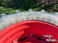 Wheels, Tyres, Rims & Dual spacers Michelin 580/70r38  520/70r34