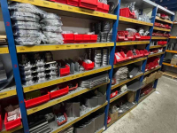 Diverse new spare-parts Börger / Vogelsang mestpomp onderdelen