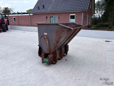 Sawdust spreader for boxes Mehrtens 1200 Ltr