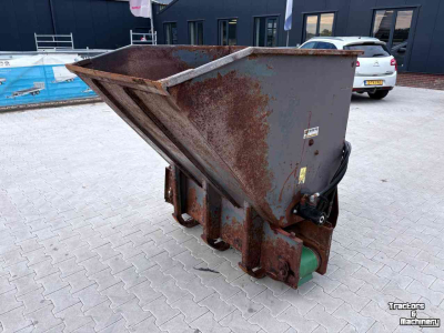Sawdust spreader for boxes Mehrtens 1200 Ltr
