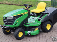 Ride-on mower John Deere X167R