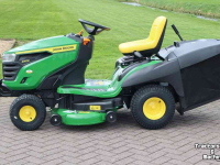 Ride-on mower John Deere X167R