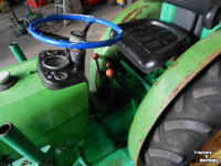 Small-track Tractor John Deere 820 v