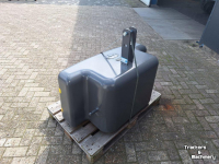 Used parts for tractors  750 KG
