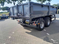 Hooked-arm carrier  Containerbak  4500 x 2300x 750