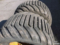Wheels, Tyres, Rims & Dual spacers BKT 550/45x22.5