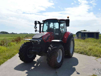 Tractor Case-IH Farmall M 100