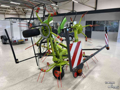 Tedder Claas Volto 45 schudder
