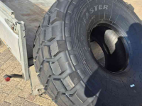 Wheels, Tyres, Rims & Dual spacers Michelin 605/70R20.5  24R20.50