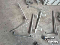 Diverse used spare-parts  Diverse onderdelen aanhanger/trailer