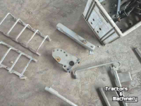 Diverse used spare-parts  Diverse onderdelen aanhanger/trailer