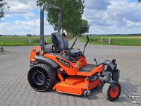 Ride-on mower Kubota ZD1211 zeroturn zitmaaier