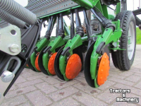 Seed drill Amazone D 9-3000 Special zaaimachine