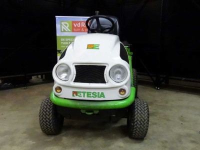 Ride-on mower Etesia Hydro 100