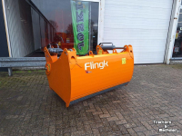 Silage-block distribution wagon Flingk KHP2 1800-T