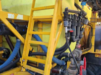 Fieldsprayer pull-type Dubex Mentor getrokken veldspuit