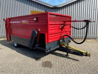 Silage-block distribution wagon Schuitemaker Amigo 40S