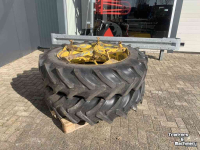 Wheels, Tyres, Rims & Dual spacers Vredestein 13.6R38 DUBBELLUCHT