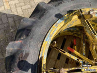Wheels, Tyres, Rims & Dual spacers Vredestein 13.6R38 DUBBELLUCHT