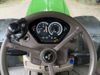 Tractor John Deere 6215R