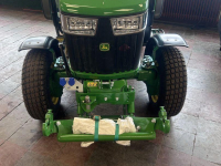 Small-track Tractor John Deere 3046R