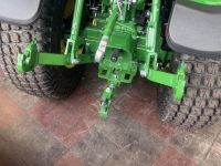 Small-track Tractor John Deere 3046R