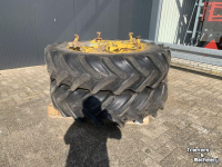 Wheels, Tyres, Rims & Dual spacers Vredestein 13.6R38 DUBBELLUCHT
