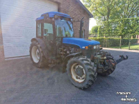 Tractor New Holland TN90F