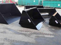 Loading buckets Frickelo Grondbak Schepbak Volumebak